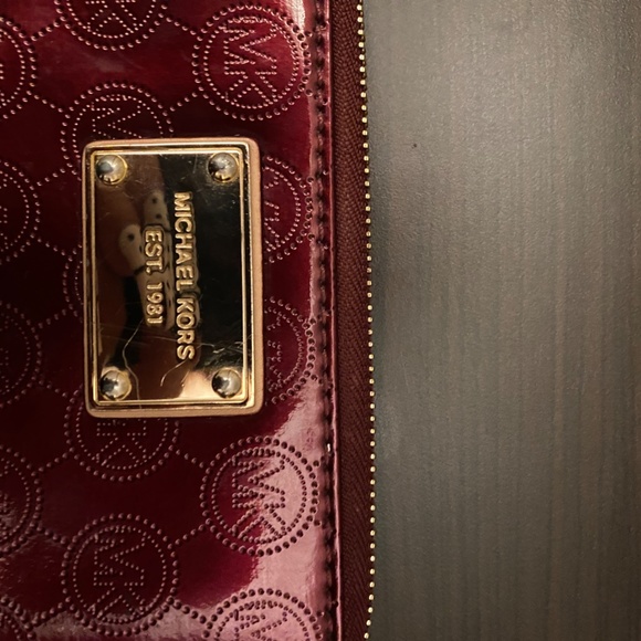 Michael Kors Maroon Wristlet - Picture 2 of 4